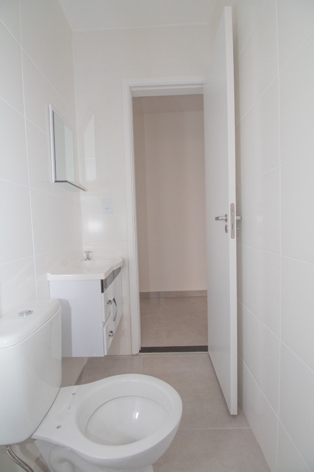 Foto do imóvel: Apartamento com 1 Quarto à Venda ou Locação, 32 m² em Parque São Lucas - São Paulo