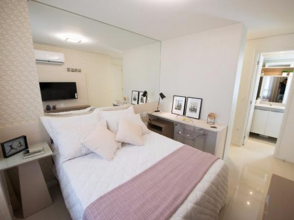 Imagem Apartamento com 3 Quartos à Venda,  em De Lourdes - Fortaleza