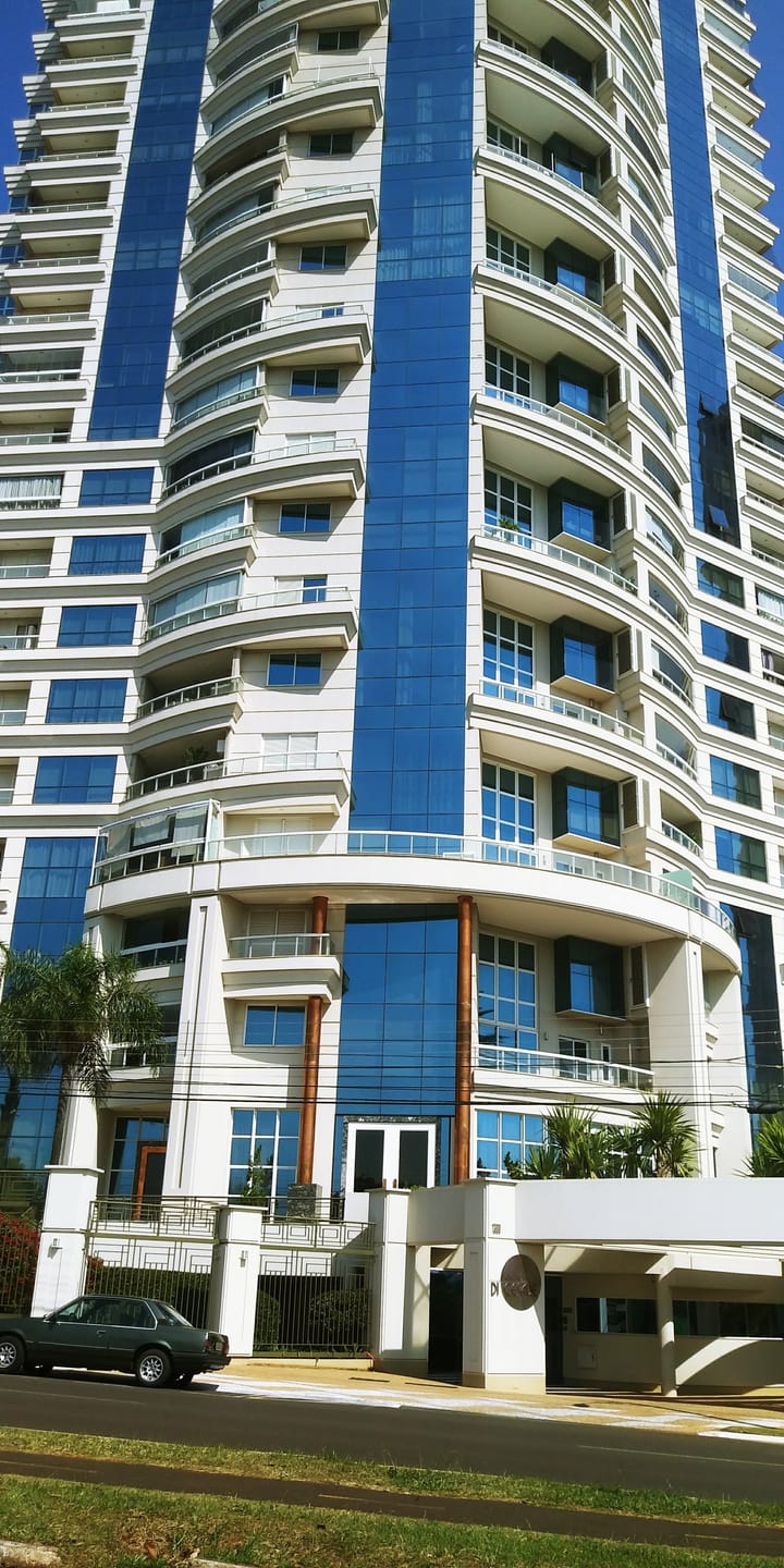 Foto do imóvel: Apartamento com 3 Quartos à Venda, 215 m²em Bela Suiça - Londrina