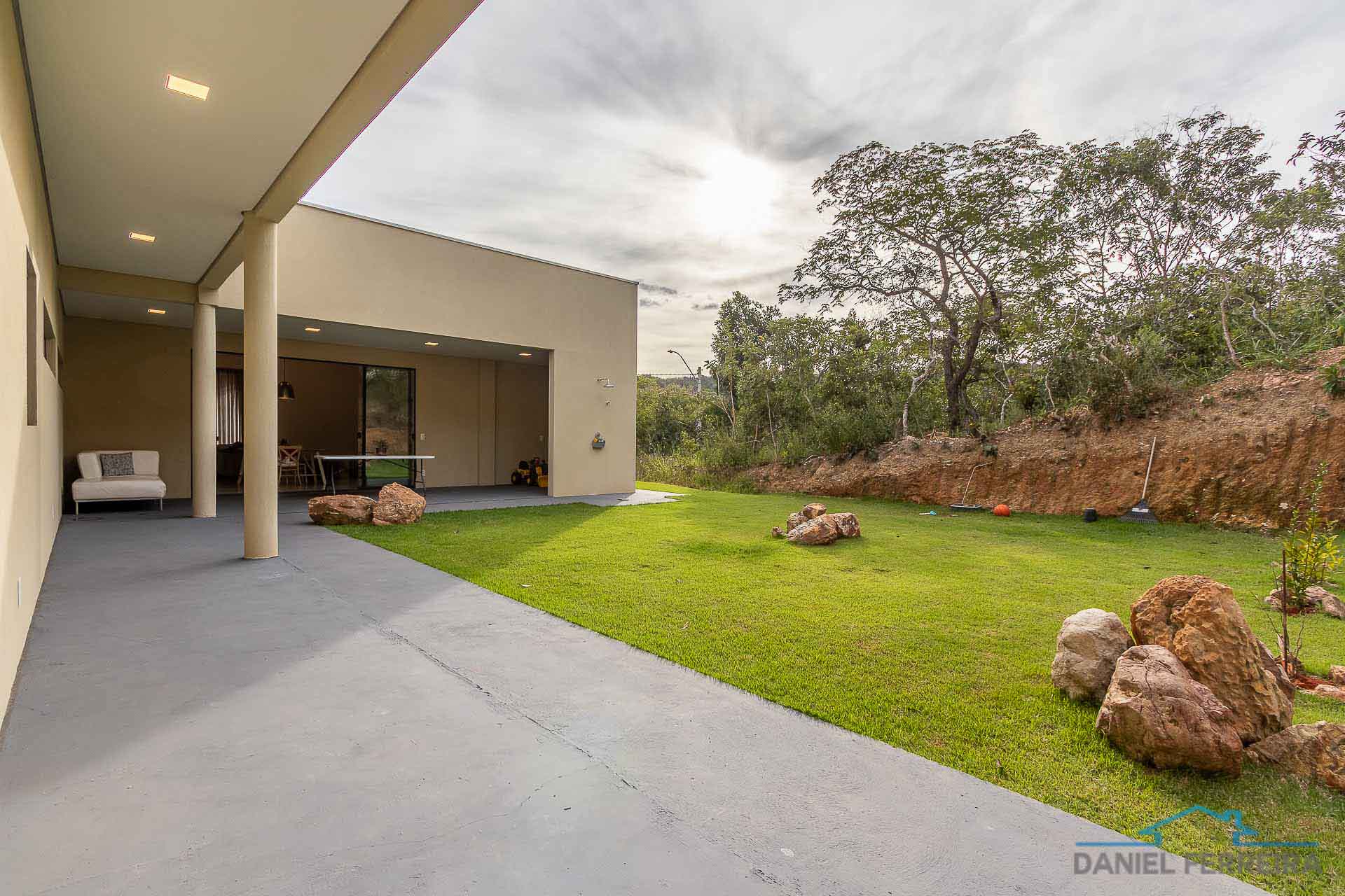 Foto do imóvel: Casa de Condomínio com 3 Quartos à Venda, 240 m² em Setor Habitacional Tororó (Jardim Botânico) - Brasília