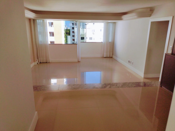 Imagem Apartamento com 3 Quartos à Venda, 119 m² em Candeal - Salvador