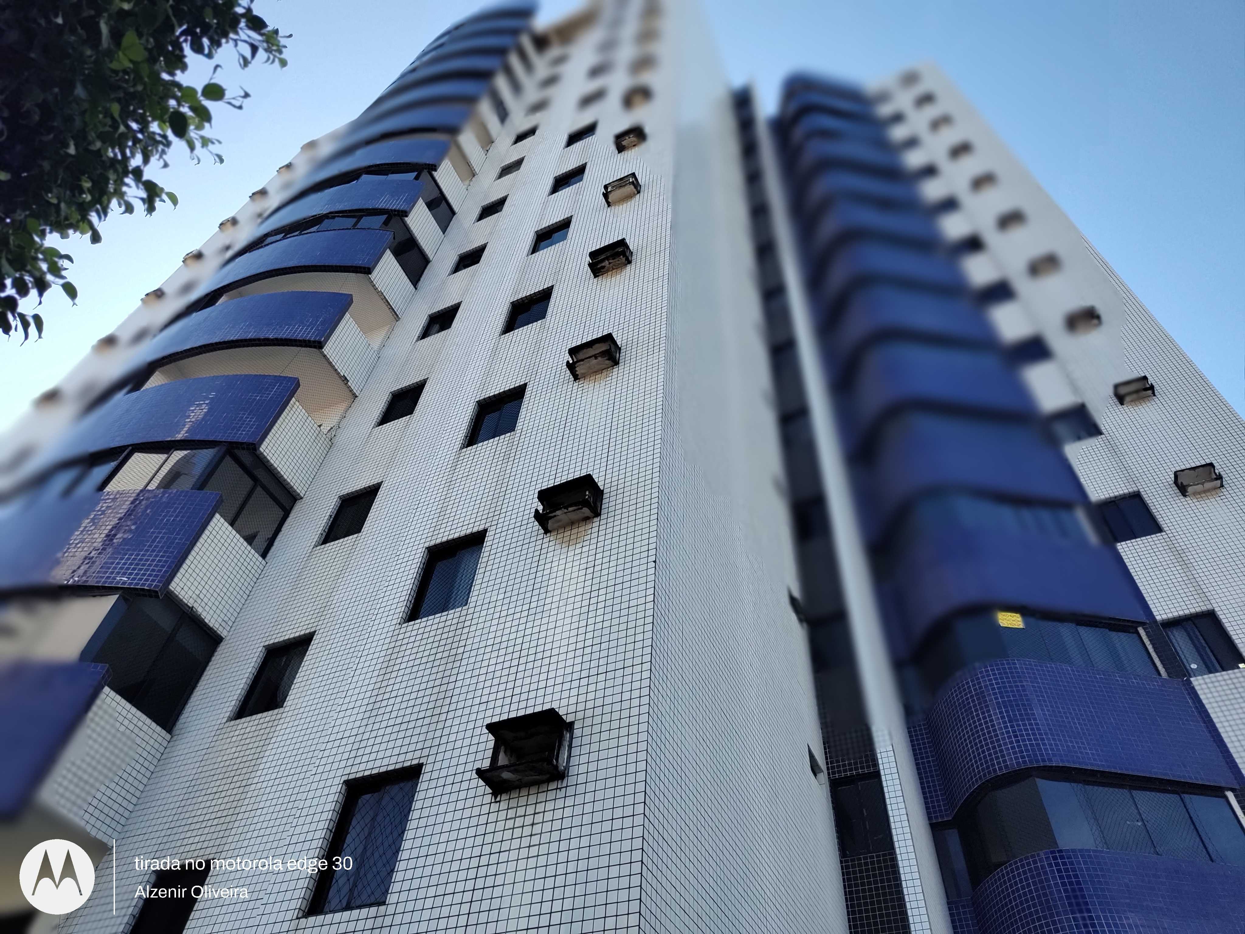 Imagem Apartamento com 3 Quartos à Venda, 82 m²em Alecrim - Natal