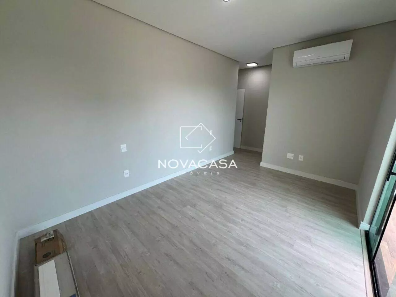 Foto do imóvel: Casa com 4 Quartos à Venda, 150 m² em Planalto - Belo Horizonte Foto do imóvel: Casa com 4 Quartos à Venda, 150 m² em Planalto - Belo Horizonte