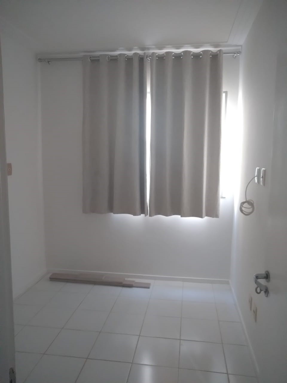 Imagem Apartamento com 2 Quartos à Venda, 55 m²em Vila de Abrantes (Abrantes) - Camaçari