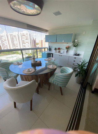 Apartamento com 4 Quartos à Venda, 243 m² em Patamares - Salvador