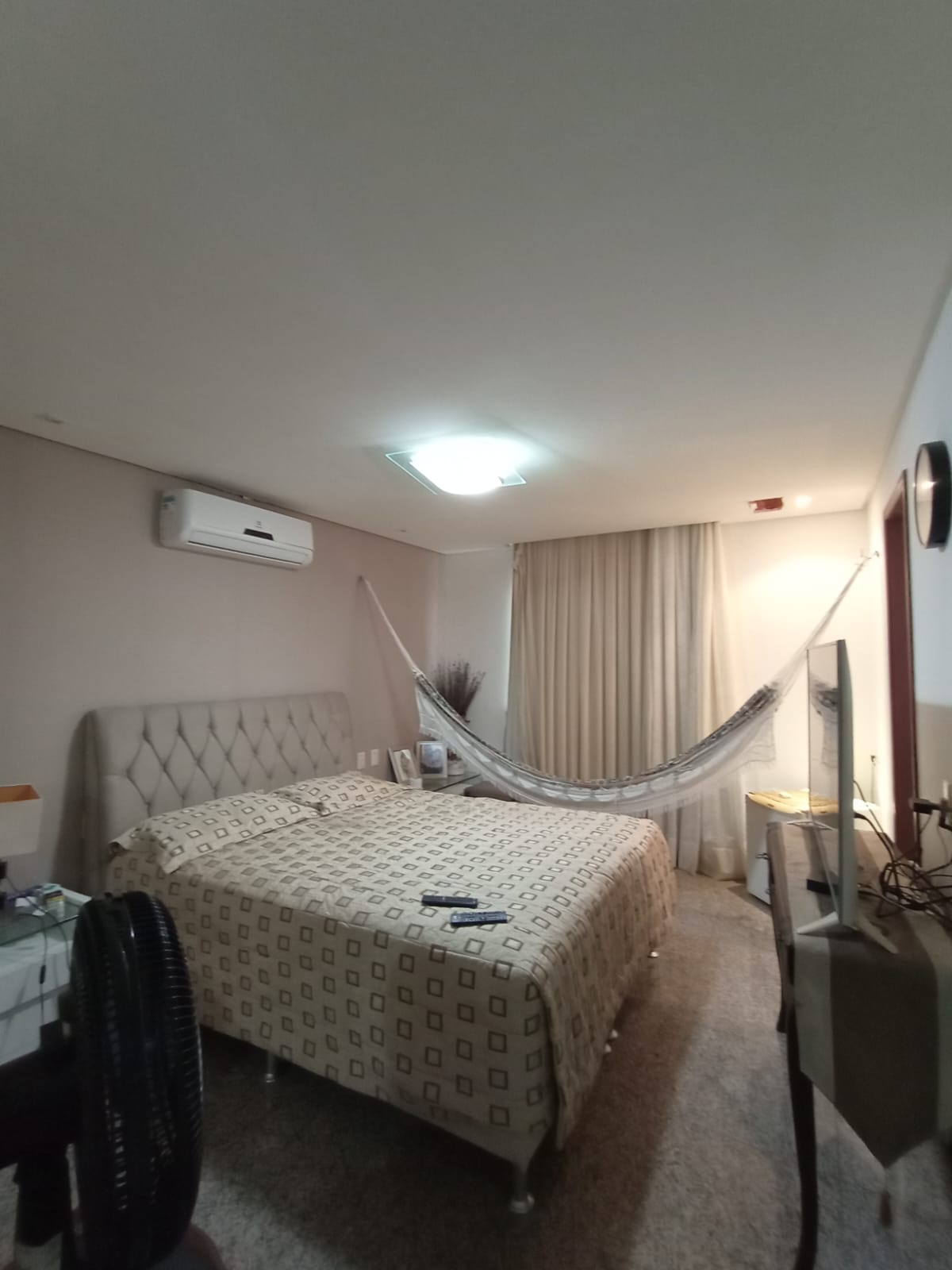 Imagem Apartamento com 4 Quartos à Venda, 315 m²em Guararapes - Fortaleza