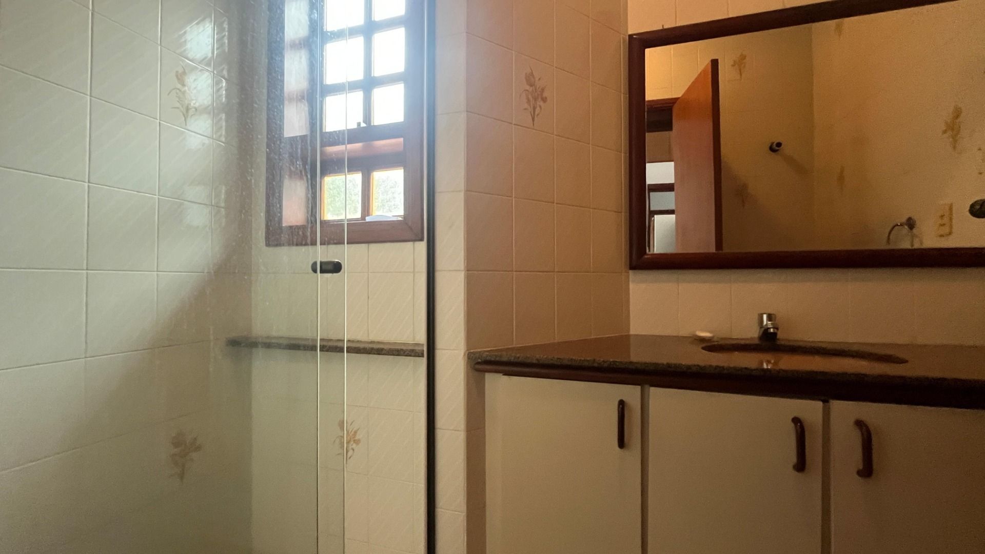 Foto do imóvel: Casa com 8 Quartos à Venda ou Temporada, 390 m² em Riviera - Bertioga
