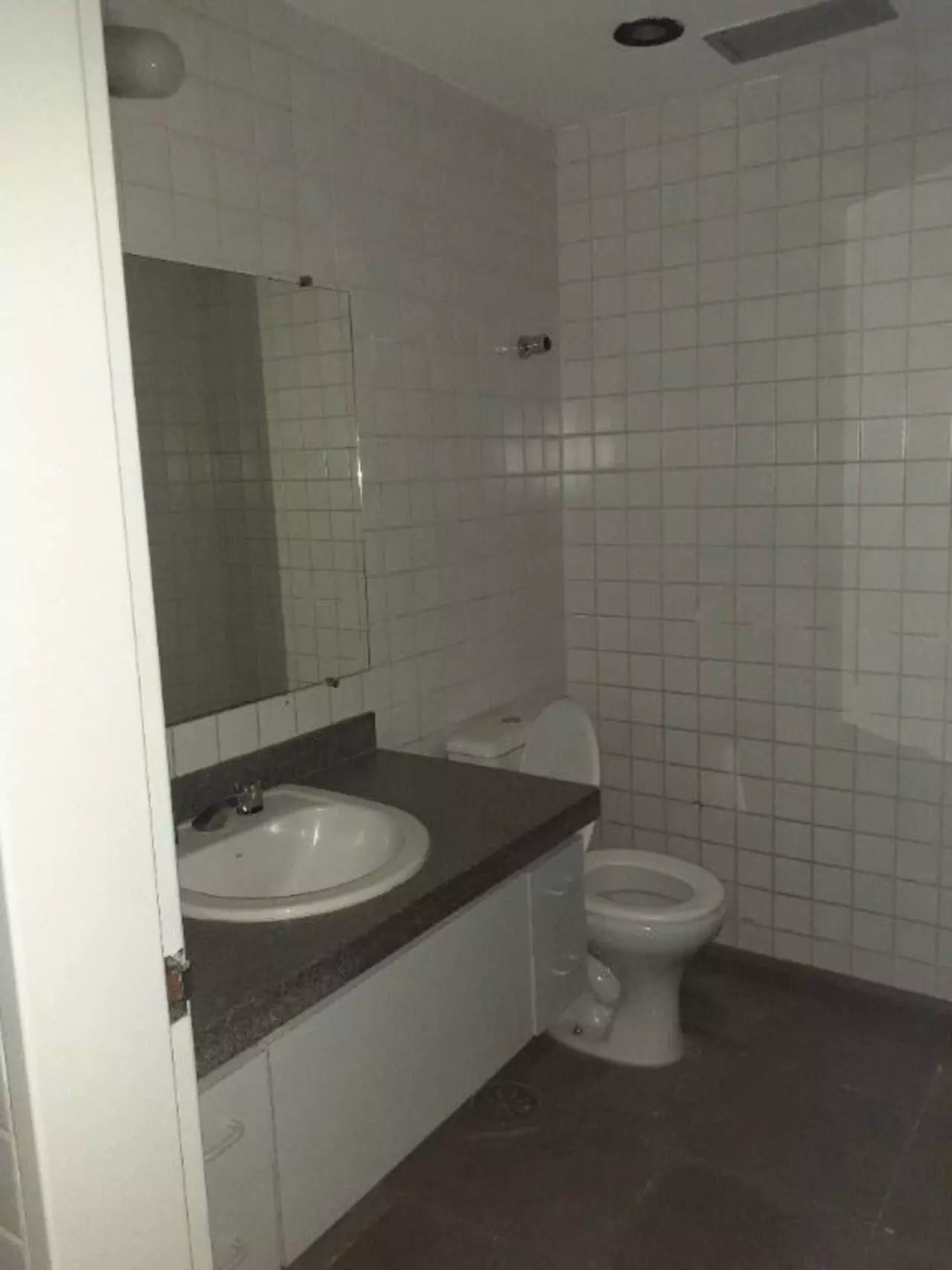 Foto do imóvel: Sala Comercial à Venda ou Locação, 2.844 m² em Jardim São Luís - São Paulo