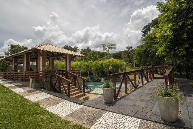 Imagem Casa de Condomínio com 4 Quartos à Venda, 6.093 m²em Aguas Da Serra - Hidrolândia