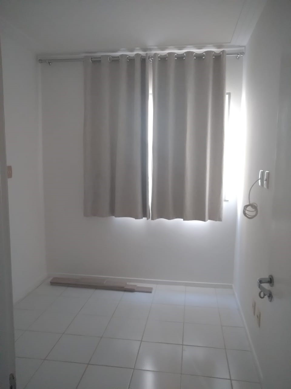 Imagem Apartamento com 2 Quartos à Venda, 60 m²em Vila de Abrantes (Abrantes) - Camaçari