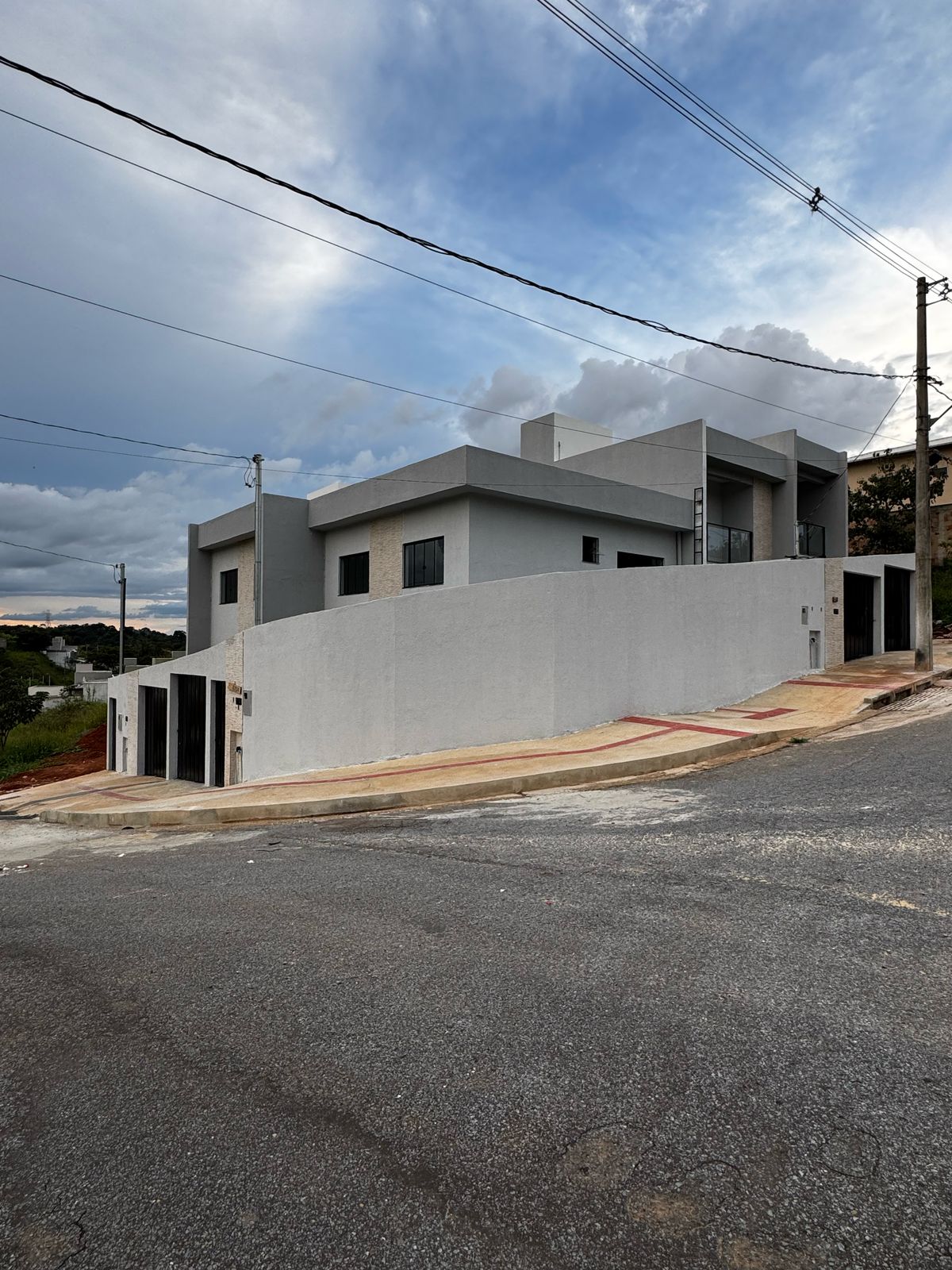 Foto do imóvel: Casa com 3 Quartos à Venda, 89 m² em Novo Centro - Santa Luzia Foto do imóvel: Casa com 3 Quartos à Venda, 89 m² em Novo Centro - Santa Luzia