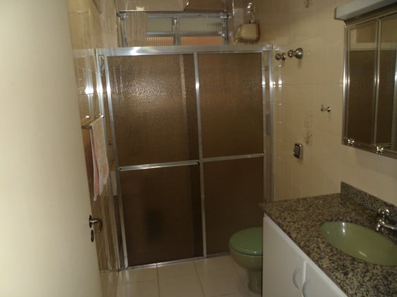 Imagem Apartamento com 2 Quartos à Venda ou Locação, 67 m² em Gonzaga - Santos