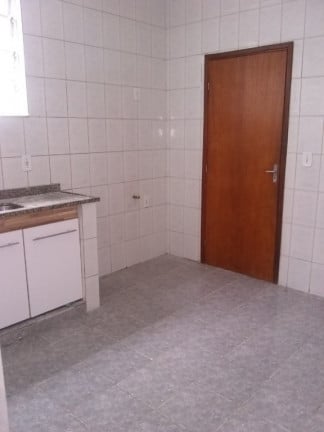 Imagem Casa com 2 Quartos para Alugar, 75 m² em Vila Isabel - Rio De Janeiro