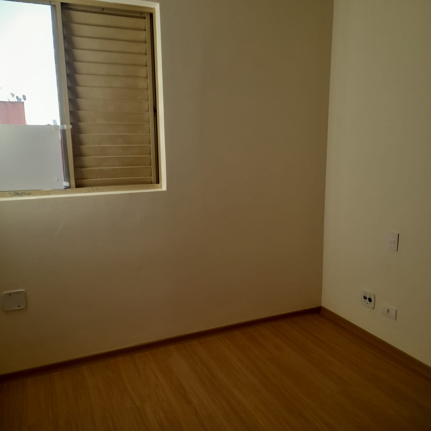 Foto do imóvel: Apartamento com 3 Quartos à Venda, 70 m²em Cláudia - Londrina
