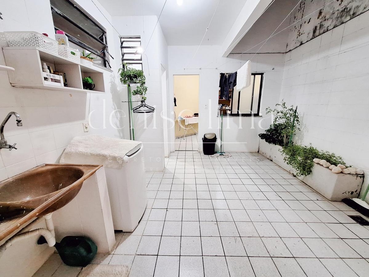 Imagem Apartamento com 3 Quartos à Venda, 193 m²em Luzia - Aracaju