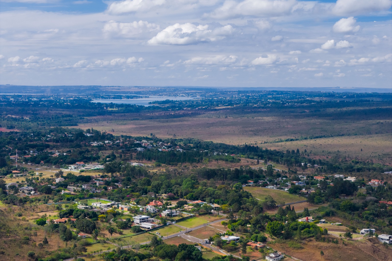 Foto do imóvel: Terreno em Condomínio à Venda, 24.800 m² em Park Way - Brasília