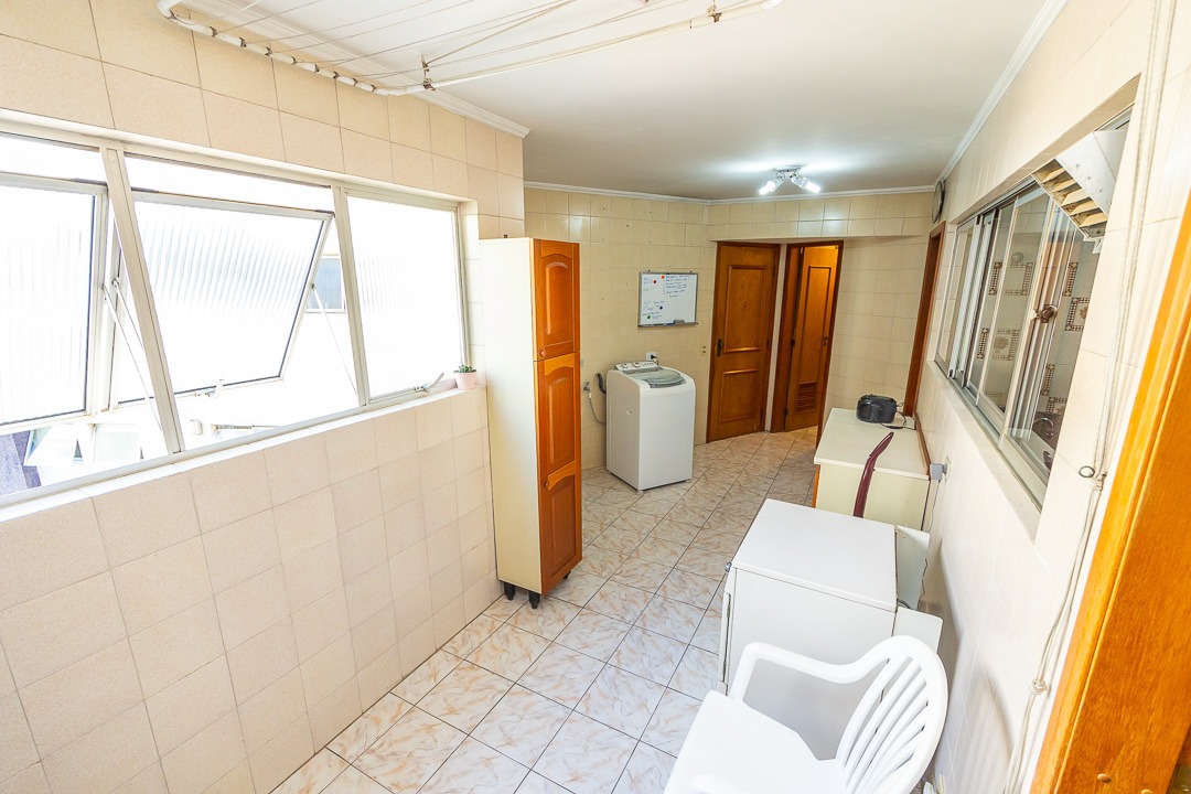 Apartamento com 3 Quartos à Venda, 165 m²em Água Verde - Curitiba