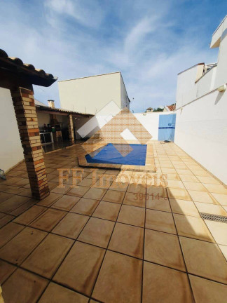 Imagem Casa com 2 Quartos à Venda, 250 m² em São Carlos