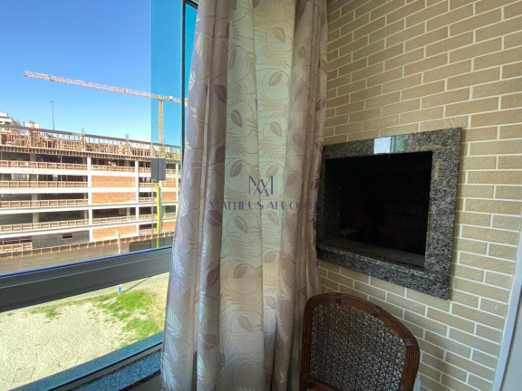 Imagem Apartamento com 2 Quartos à Venda, 78 m² em Meia Praia - Itapema