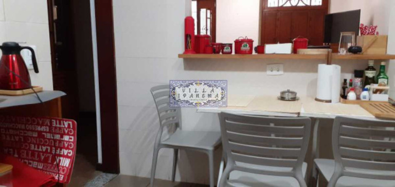 Imagem Casa de Vila com 6 Quartos à Venda, 220 m² em Tijuca - Rio De Janeiro