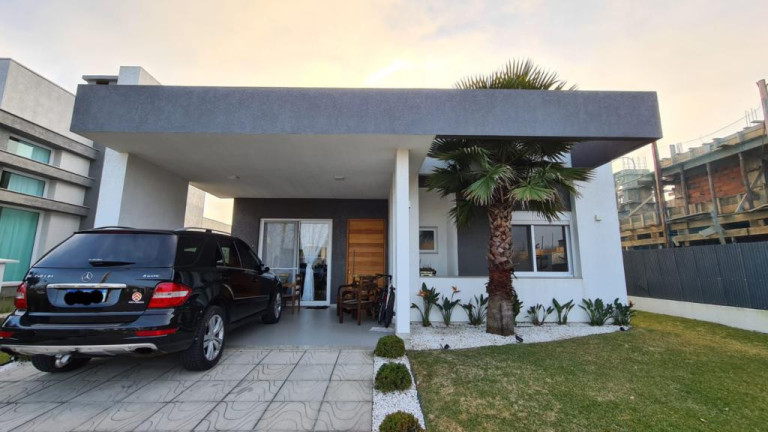 Imagem Casa com 3 Quartos à Venda, 185 m² em Zona Norte - Capao Da Canoa