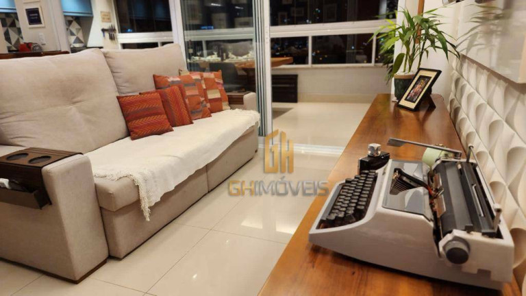 Imagem Apartamento com 3 Quartos à Venda, 103 m² em Setor Bueno - Goiânia