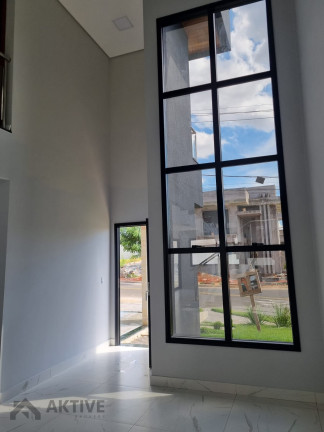 Imagem Casa de Condomínio com 4 Quartos à Venda, 252 m² em Parque Olívio Franceschini - Hortolândia