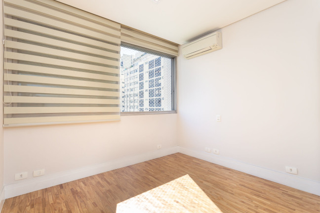 Imagem Apartamento com 2 Quartos à Venda, 138 m² em Itaim Bibi - São Paulo