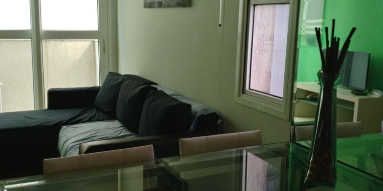 Imagem Apartamento com 1 Quarto à Venda, 60 m² em Gonzaga - Santos