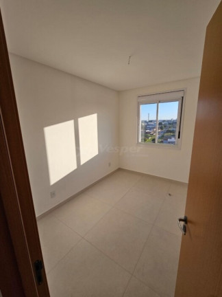 Apartamento com 3 Quartos à Venda, 90 m² em Vila Rosa - Goiânia