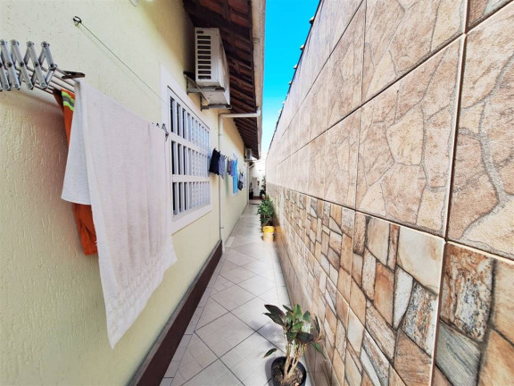 Imagem Casa com 3 Quartos à Venda, 84 m² em Guilhermina - Praia Grande