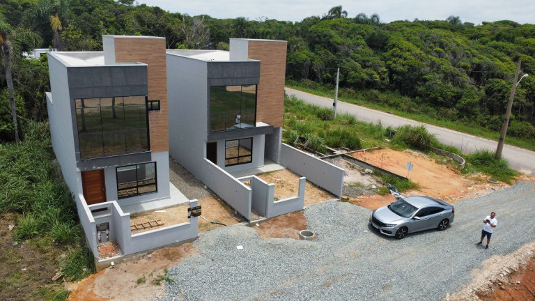 Imagem Casa com 2 Quartos à Venda,  em Quinta Dos Açorianos - Barra Velha