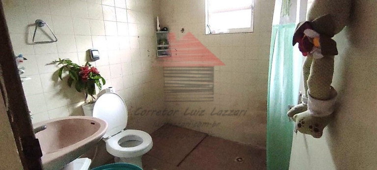 Imagem Casa com 3 Quartos à Venda, 180 m² em Centro - Peruíbe