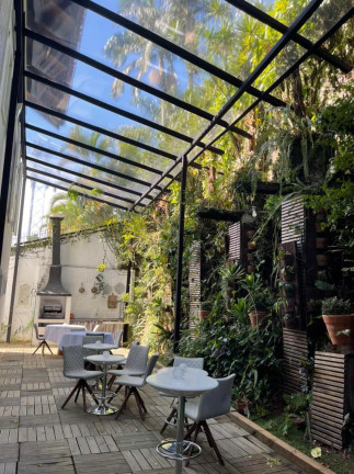 Casa com 8 Quartos à Venda, 650 m² em Jardim Guedala - São Paulo