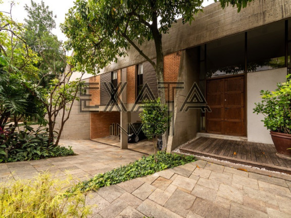 Casa com 4 Quartos à Venda, 1.127 m² em Pacaembu - São Paulo