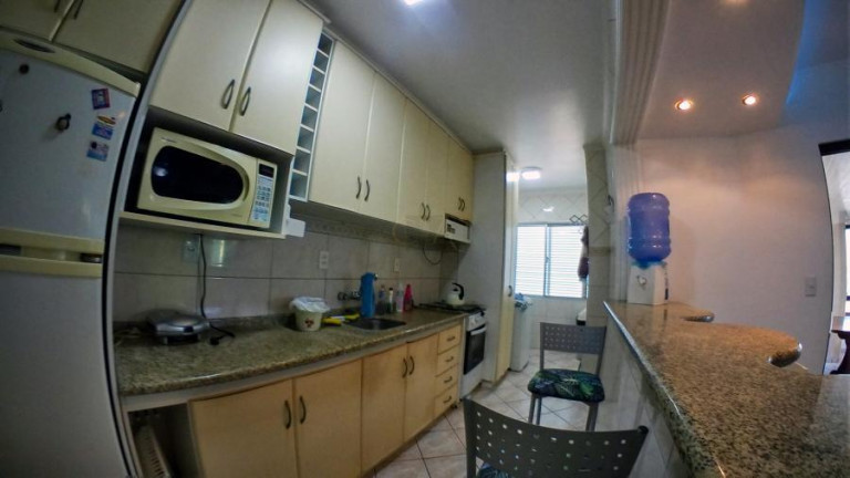 Imagem Apartamento com 4 Quartos para Temporada, 130 m² em Meia Praia - Itapema