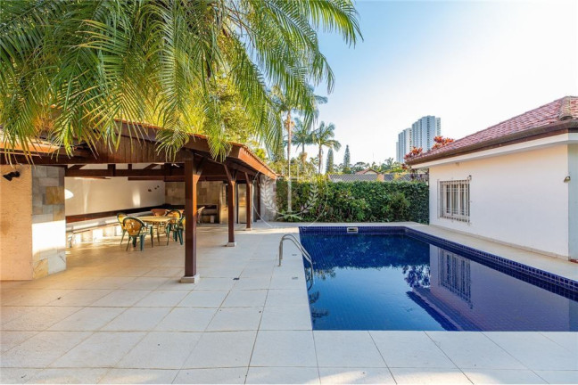 Imagem Casa com 5 Quartos à Venda, 371 m² em Jardim Marajoara - São Paulo