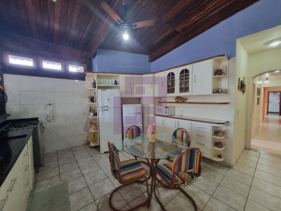 Imagem Cobertura com 3 Quartos à Venda, 245 m² em Jardim Las Palmas - Guarujá