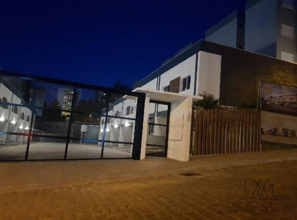 Imagem Sobrado com 2 Quartos à Venda, 61 m² em Sanvitto - Caxias Do Sul