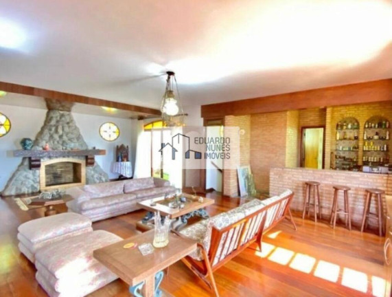 Foto do imóvel: Casa com 5 Quartos à Venda,  em Mangabeiras - Belo Horizonte