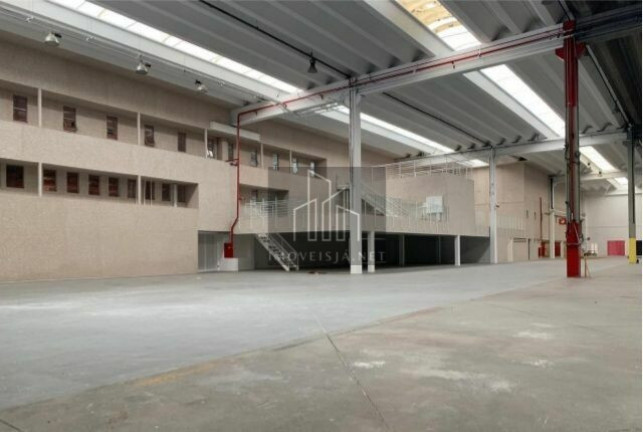 Imagem Imóvel Comercial para Alugar, 54.940 m² em Centro Empresarial Tamboré - Barueri