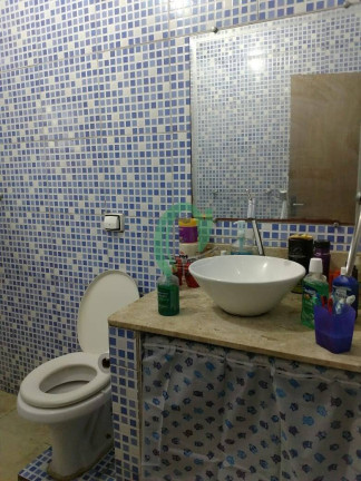 Imagem Casa com 2 Quartos à Venda, 70 m² em Vila Cascatinha - São Vicente