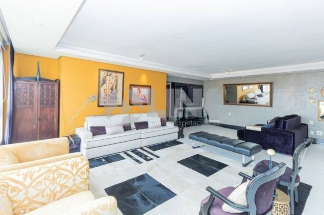 Imagem Apartamento com 3 Quartos à Venda, 133 m² em Moinhos De Vento - Porto Alegre