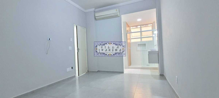 Apartamento com 3 Quartos à Venda, 124 m² em Leme - Rio De Janeiro