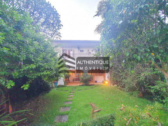 Casa com 3 Quartos à Venda, 334 m² em Alto Da Boa Vista - São Paulo