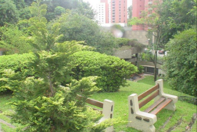 Apartamento com 1 Quarto à Venda,  em Morumbi - São Paulo