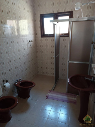 Imagem Casa com 3 Quartos à Venda, 213 m² em Itaguá - Ubatuba