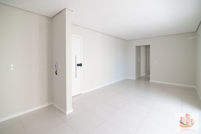 Imagem Apartamento com 2 Quartos à Venda, 68 m² em Centro - Tubarão