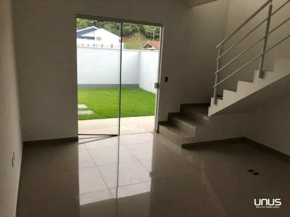 Imagem Sobrado com 2 Quartos à Venda, 92 m² em Forquilhas - São José