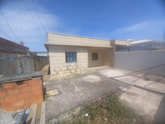 Imagem Casa com 2 Quartos à Venda, 450 m² em Unamar - Cabo Frio